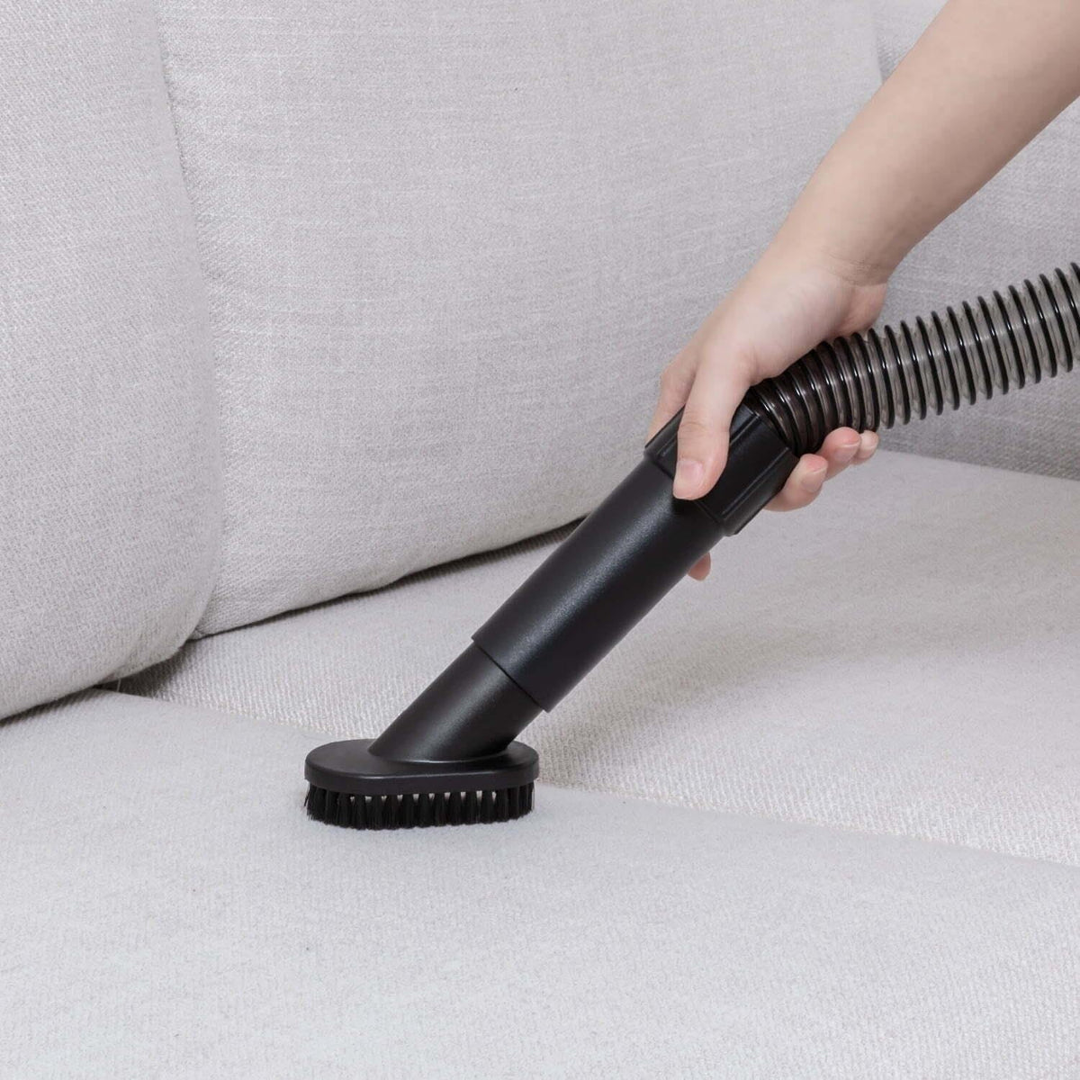 Bagless Upright Vacuum with Crevice Tool and Dusting Brush J121