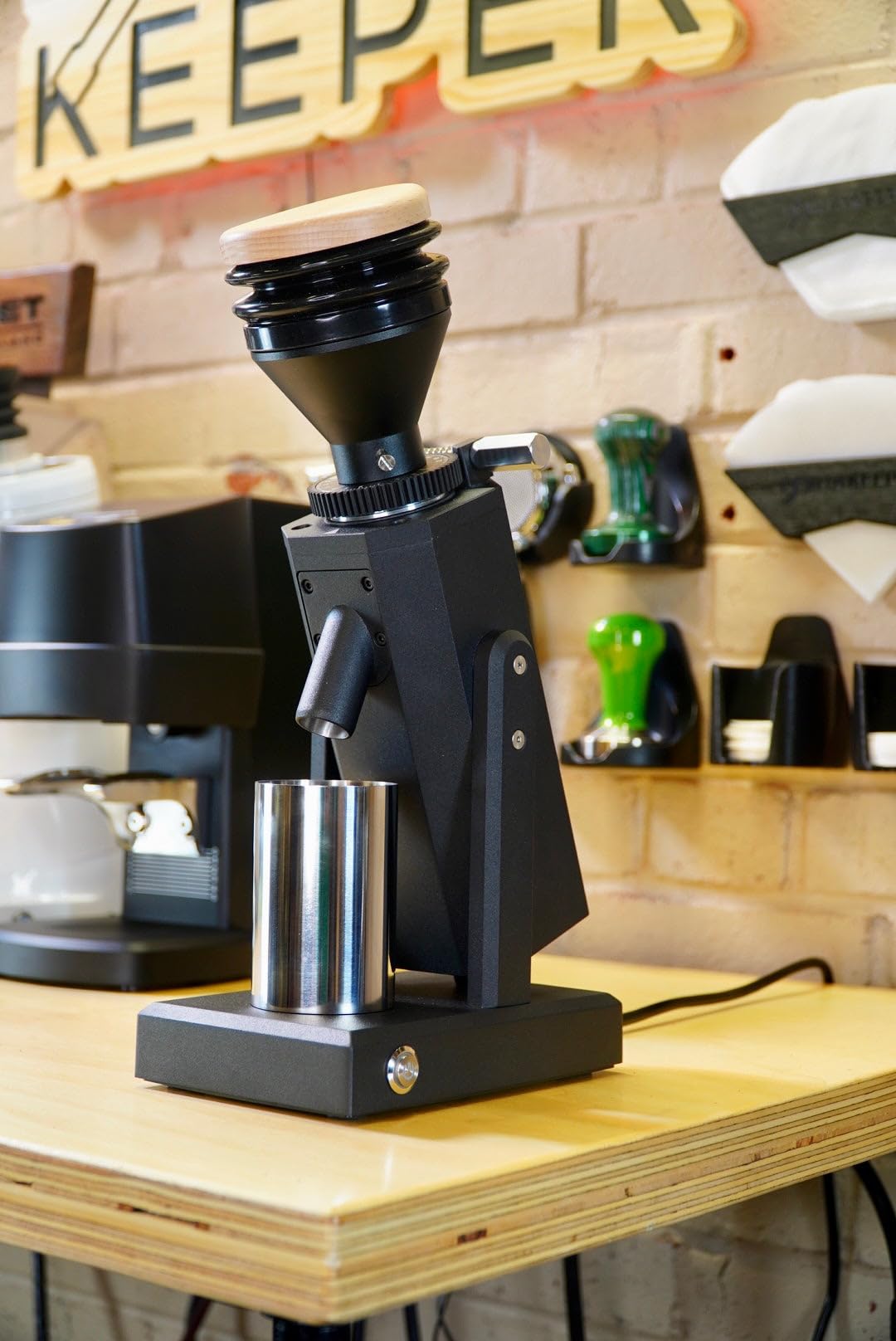Single Dose Coffee Grinder with 40mm Stainless Steel Conical Burrs I81115