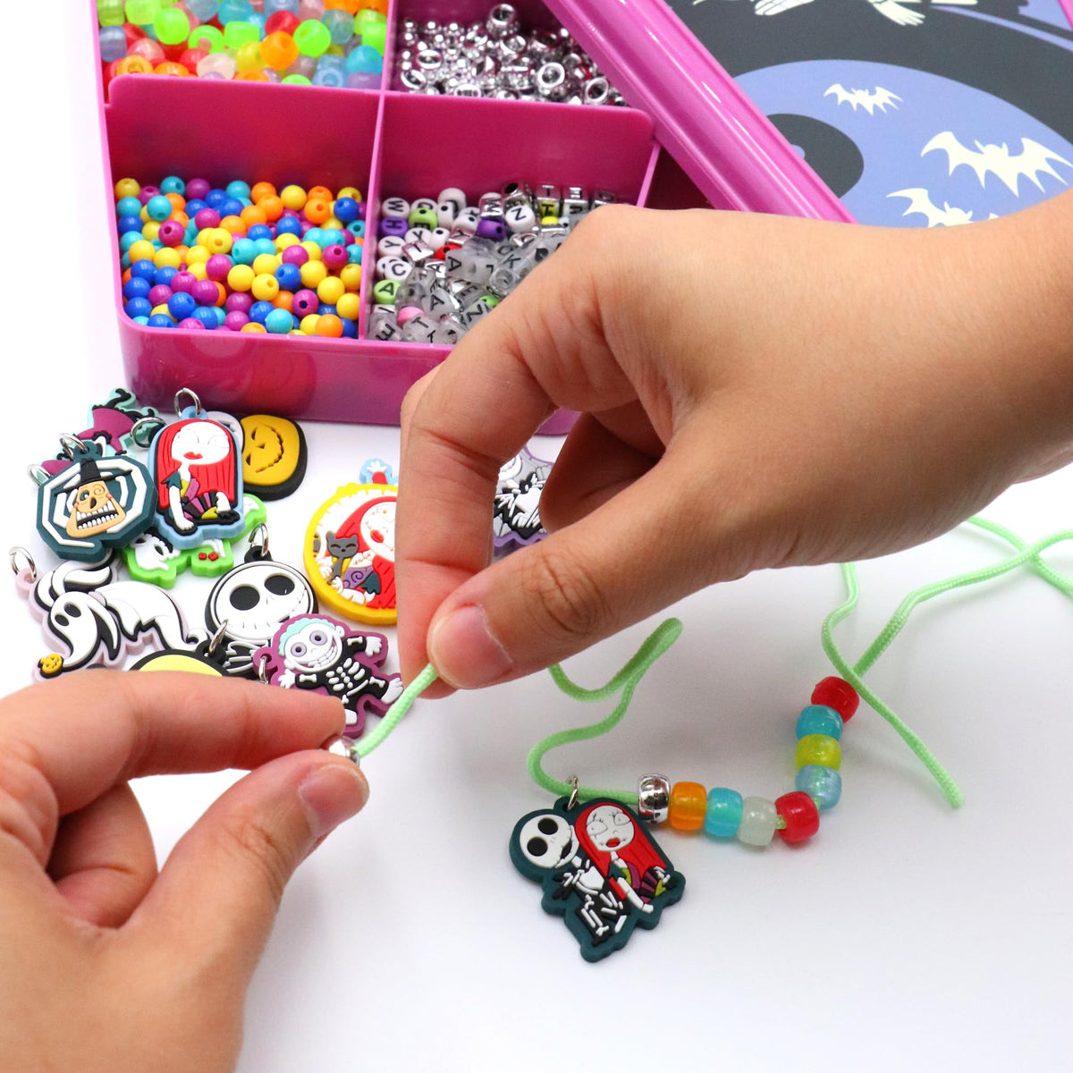 Glow in The Dark Jewelry Activity Set U251